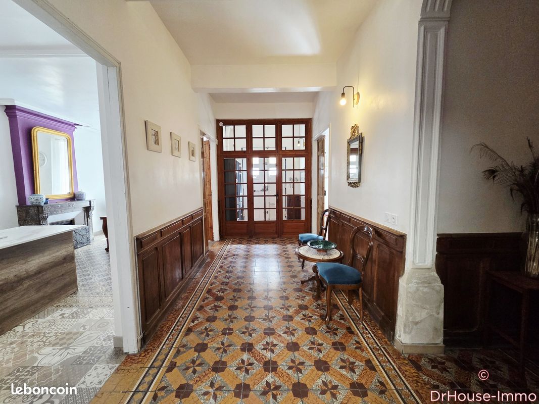 Maison 7 pièces 192 m² · à Quarante · 192 m² · 270 000 €