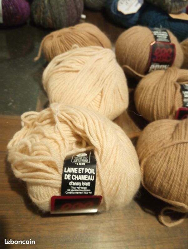 Doudoune sans manches à capuche pour femme SUN VALLEY DUNHAM - motf Doudoune sans manches à capuche pour femme SUN VALLEY DUNHAM - motf