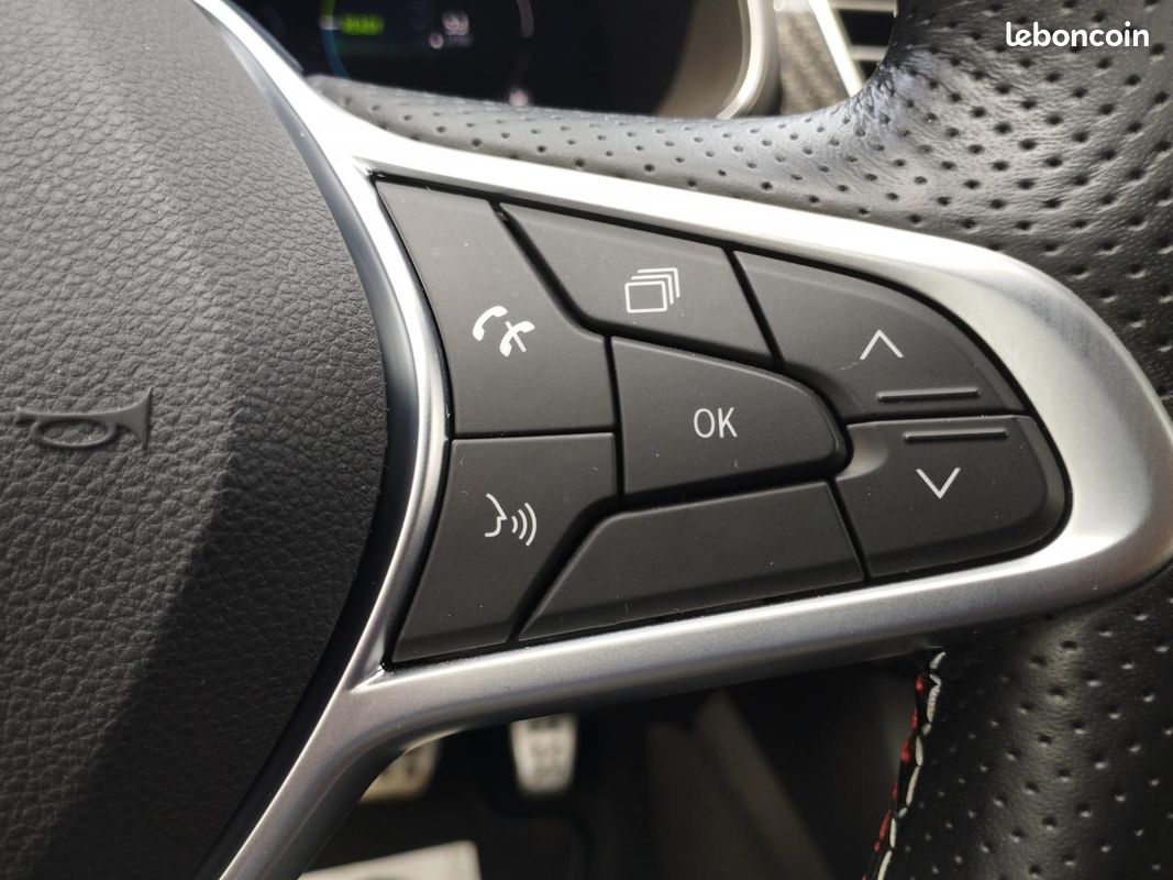 RENAULT ARKANA 1.6 E-Tech Hybride - 145 - BVA multi-modes R.S. Line Fast Track PHASE 1 (image 23)