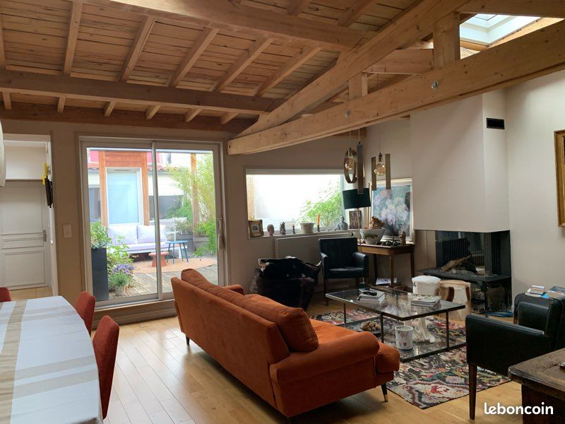 Appartement 6 pièces 187 m² · à Le Puy-en-Velay · 187 m² · 410 000 €
