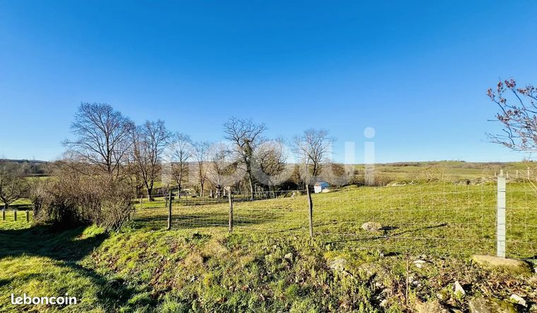 Terrain 2188 m² Aigueperse