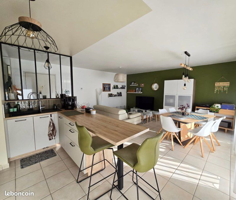 Appartement 3 pièces 70 m² · à Oullins-Pierre-Bénite · 70,3 m² · 339 000 €