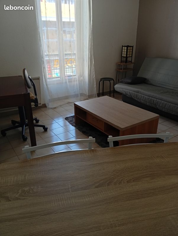 Appartement 1 pièce 22 m² · à Nîmes · 22 m² · 410 €