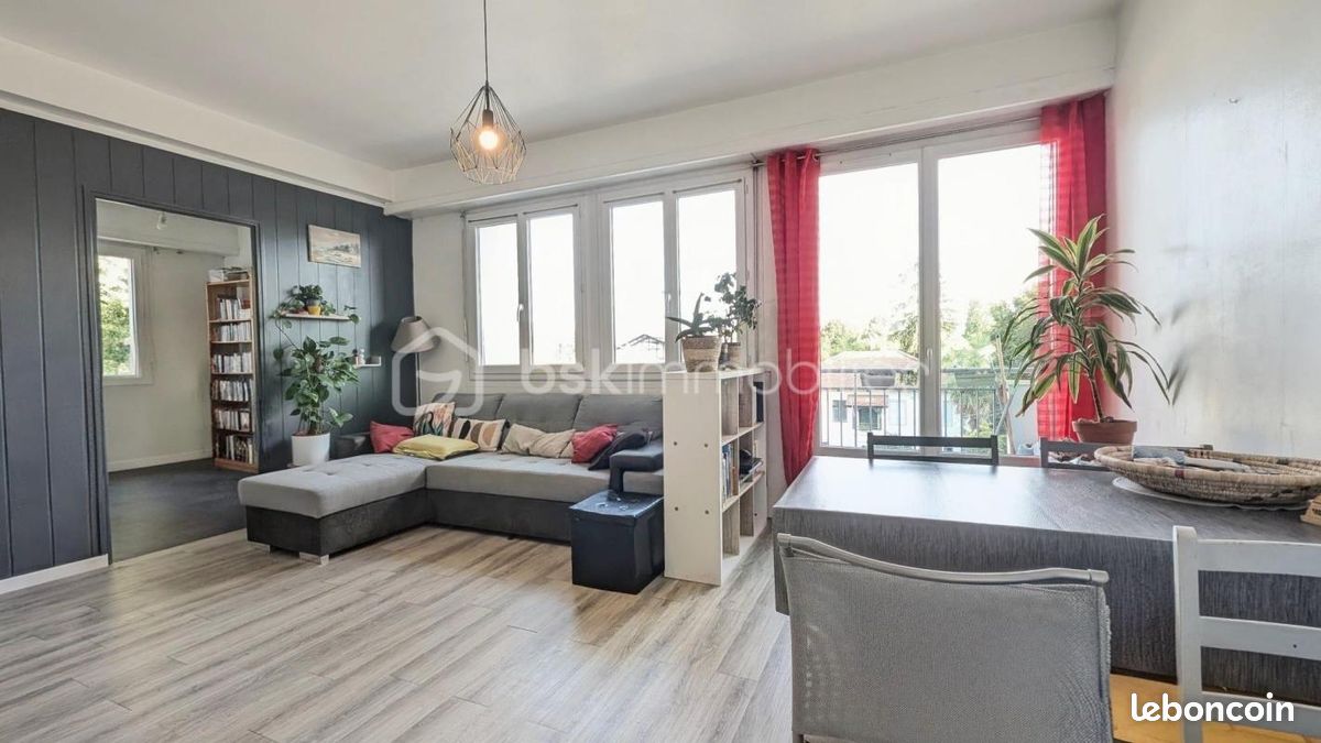 Appartement 4 pièces 67 m² · à Pau · 67 m² · 135 000 €