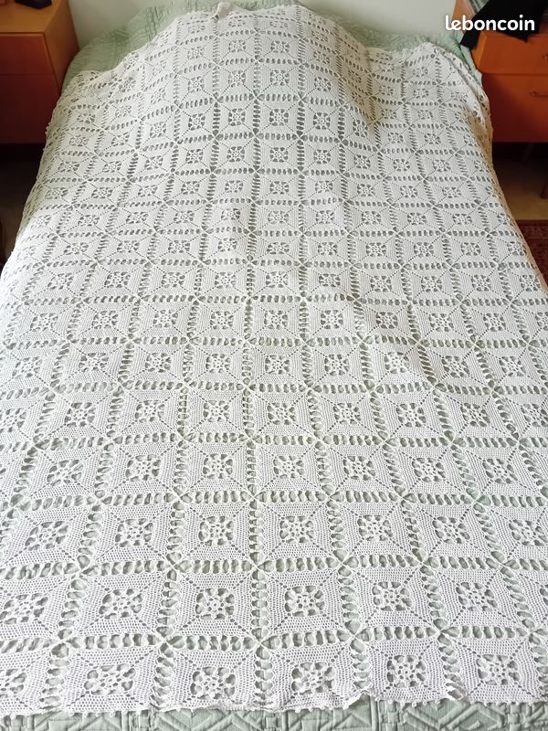 Couvre-lit vintage, 190x190 cm, réalisé au crochet (image 1)