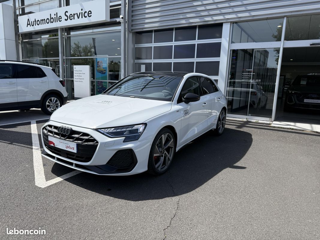 AUDI A3 Sportback 35 TFSI Mild Hybrid 150 S tronic 7 S line (image 10)