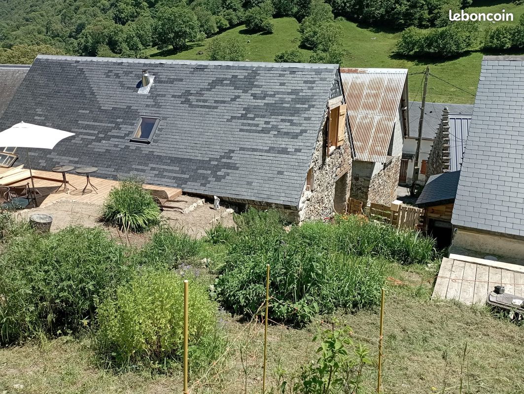 Local commercial 4 pièces 85 m² · à Bagnères-de-Bigorre · 85 m² · 270 000 €