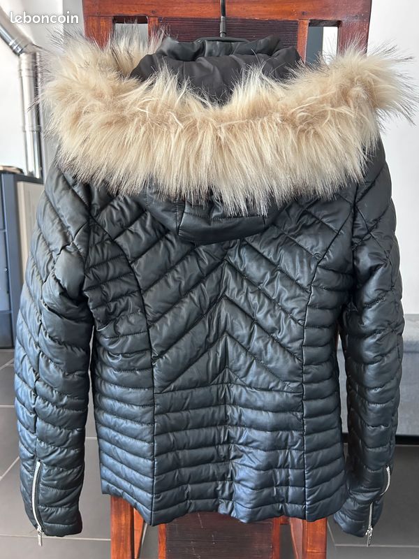 Doudoune MORGAN matelassée à capuche fausse fourrure taille 36 (image 9)