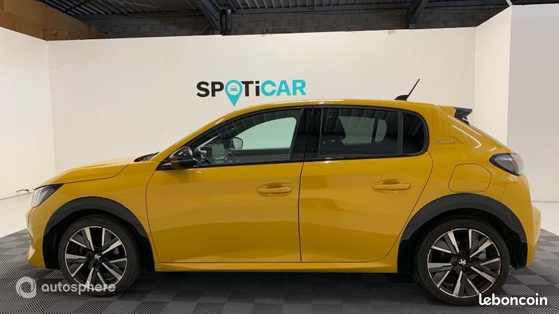 Peugeot 208 1.2 PureTech 100ch S&S GT Line 118g (image 8)