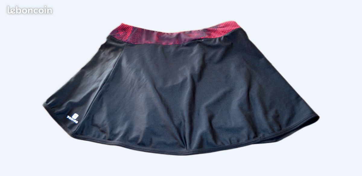Jupe-short DOMYOS noire et rose (image 5)