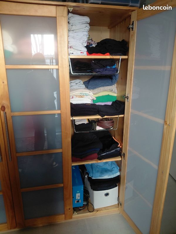 Armoire chambre pin et vitres (image 2)