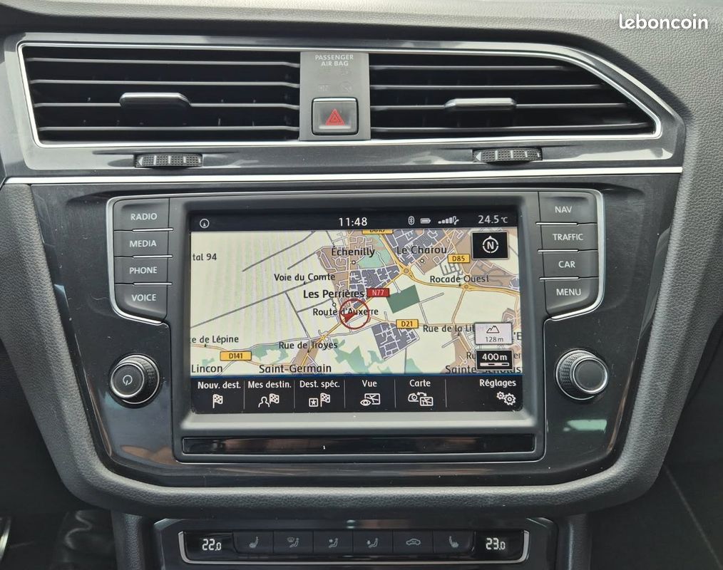 VOLKSWAGEN TIGUAN 2.0 TDI 150 CARAT - R-Line int/ext - Attelage électrique (image 15)