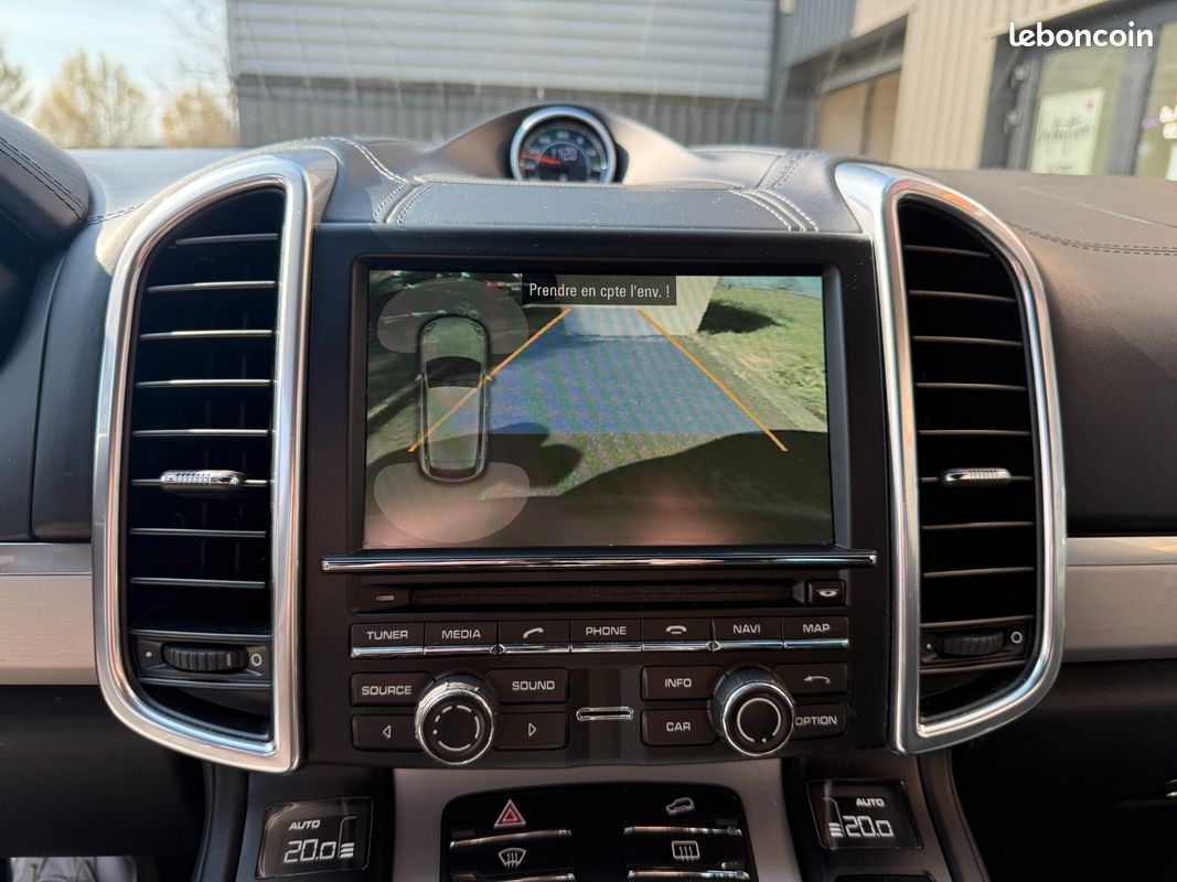 Porsche cayenne 4.8 v8 turbo 500ch / full options (image 11)