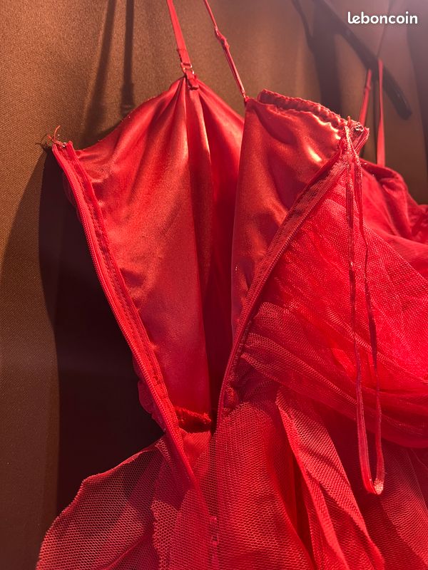 Robe Noire évasée Naf Naf Taille S (36) - Neuve Sans étiquettes, Coupe Fluide Et Doublée