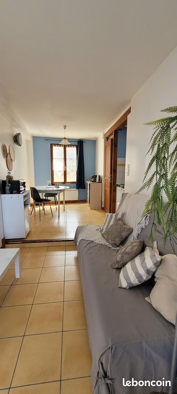 Appartement 1 pièce 23 m² · à Laon · 23 m² · 390 €