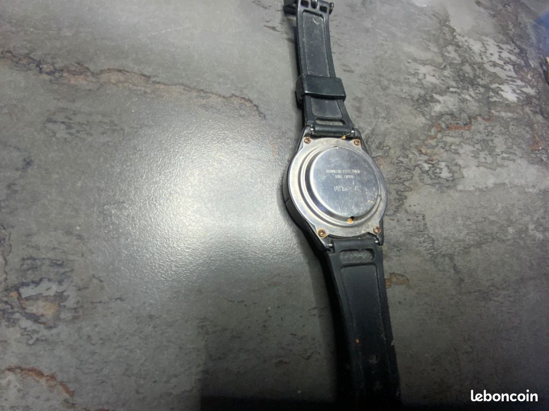 Montre Bracelet LCD Numérique Vintage - Alarme Parlante - Pour Homme, Femme, Enfant - Style Rétro