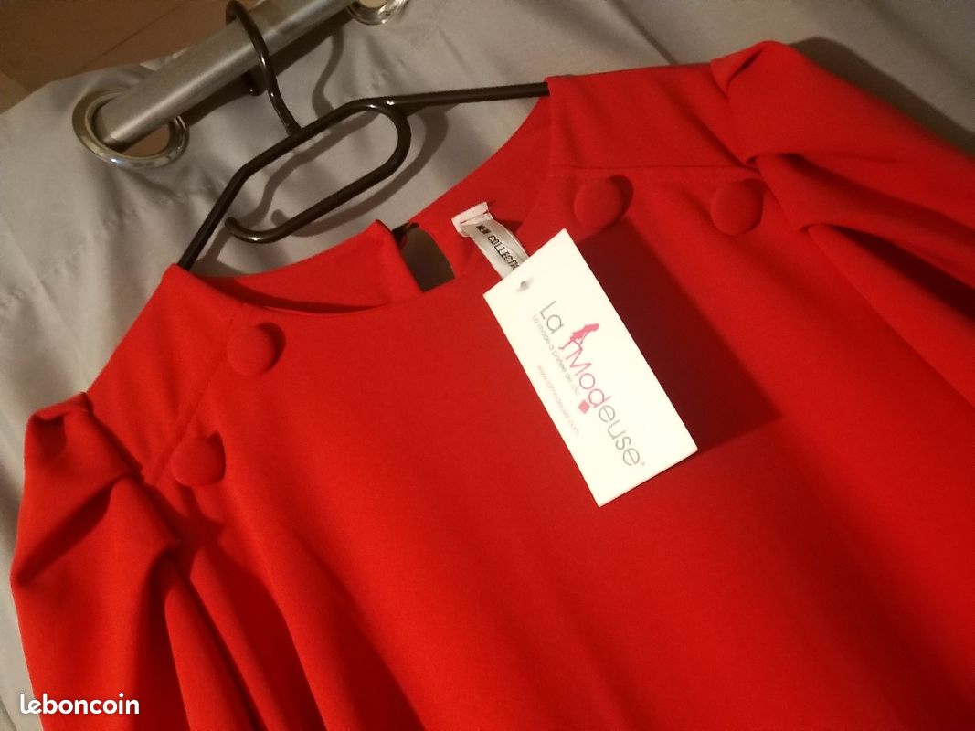 Robe droite à manches gigot- Rouge (image 2)