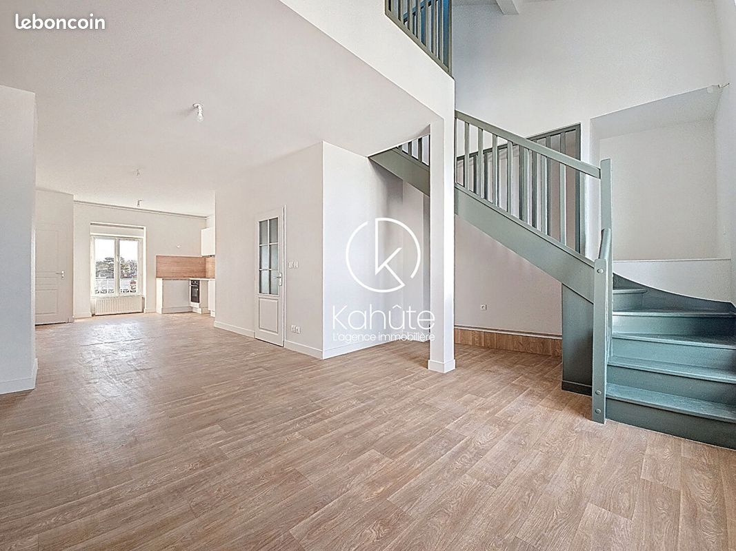 Appartement 4 pièces 100 m² · à Tassin-la-Demi-Lune · 100 m² · 349 000 €