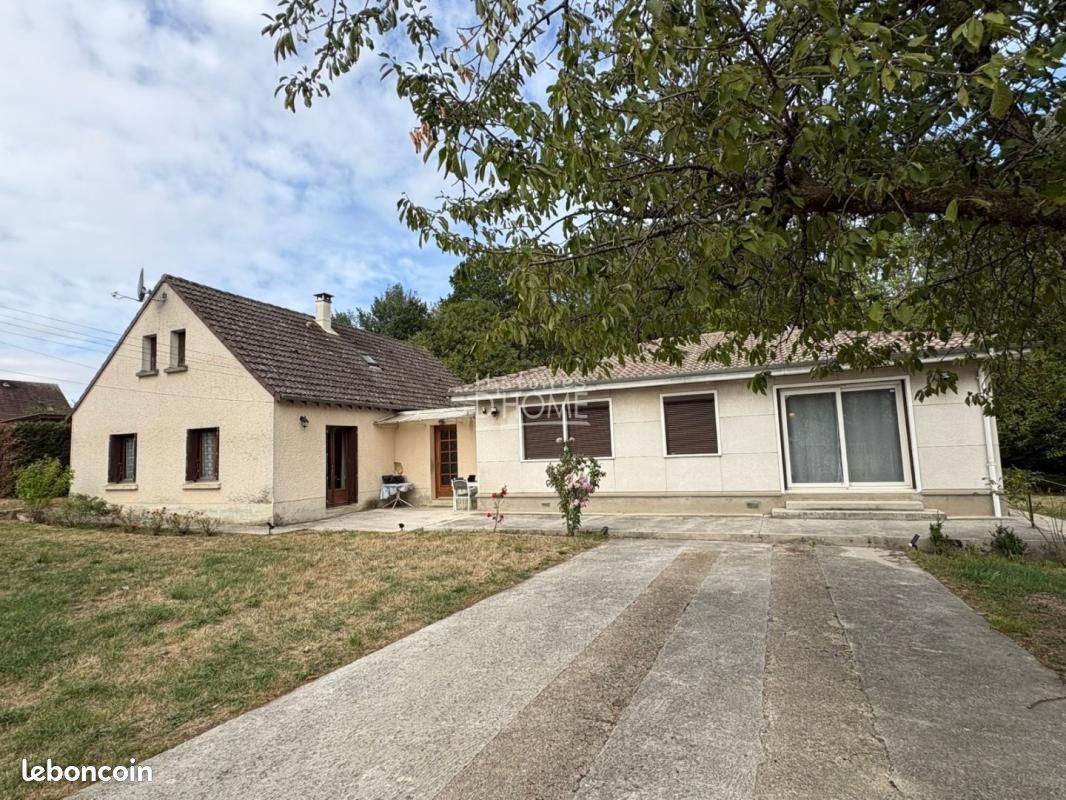 Maison 9 pièces 217 m² · à Choisy-en-Brie · 217 m² · 335 000 €