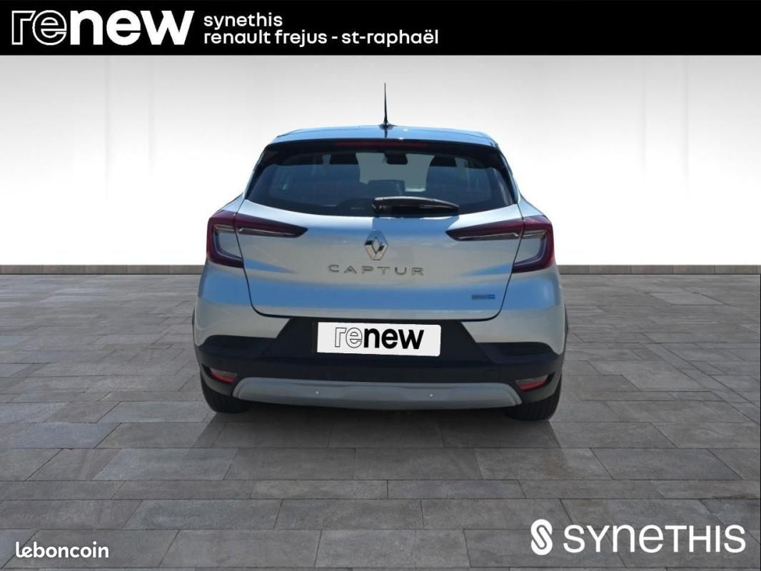 Renault Captur E-Tech 145 - 21 Zen (image 13)