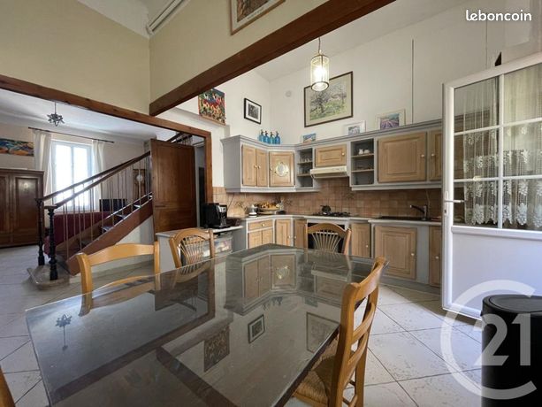 Maison 5 pièces 146 m² — 7
