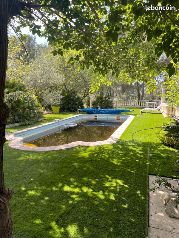 Maison 5 pièces 220 m² · à Ensuès-la-Redonne · 220 m² · 935 000 €