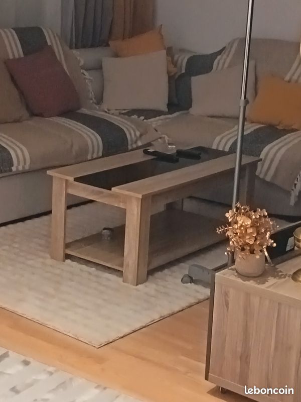 Table basse en très bon état (image 2)