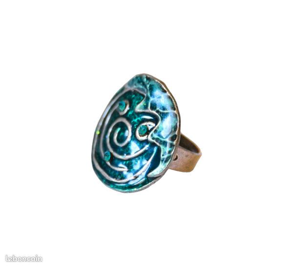 Bague ronde en émail bleu (image 2)