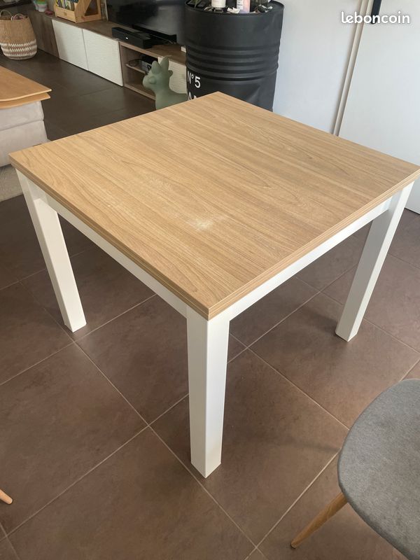 Table (image 1)