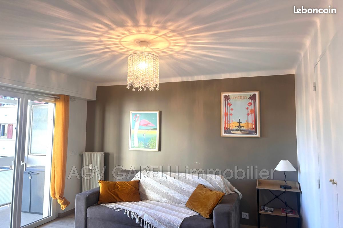 Appartement 2 pièces 24 m² · à Hyères · 24 m² · 745 €/mois