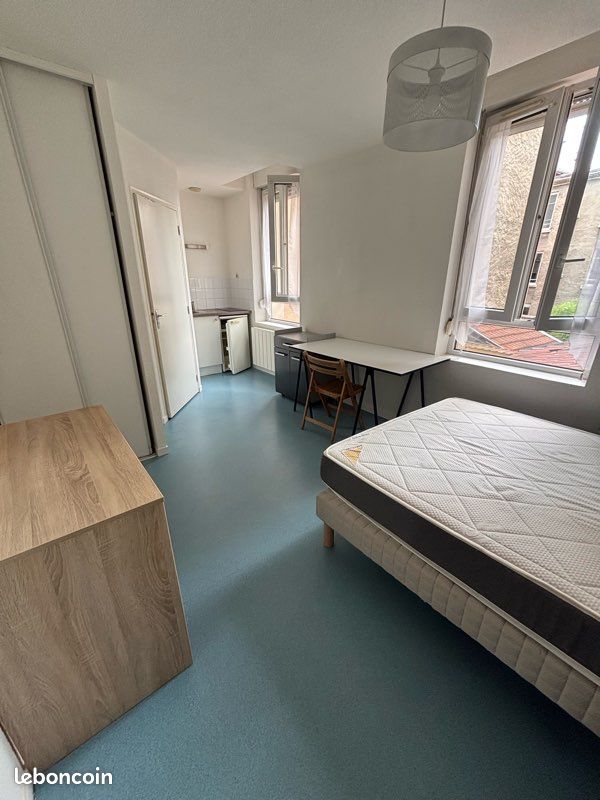 Appartement 1 pièce 18 m² · à Reims · 18 m² · 490 €