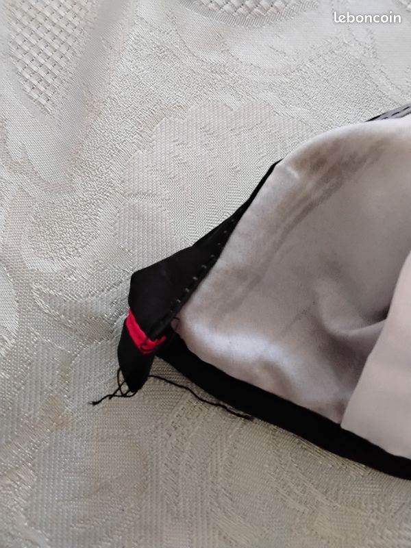 Robe longue cheongsam, noir et rouge, coquelicot (image 15)