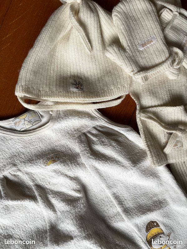 Lot 11 vetements taille 1 mois fille et 2 en 3 mois : cyrillus, jean bourget, DPAM, gap (image 5)