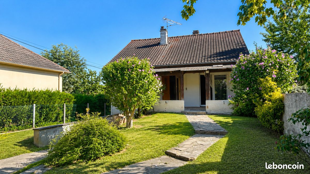Maison 6 pièces 100 m² · à Rosny-sur-Seine · 100 m² · 210 000 €