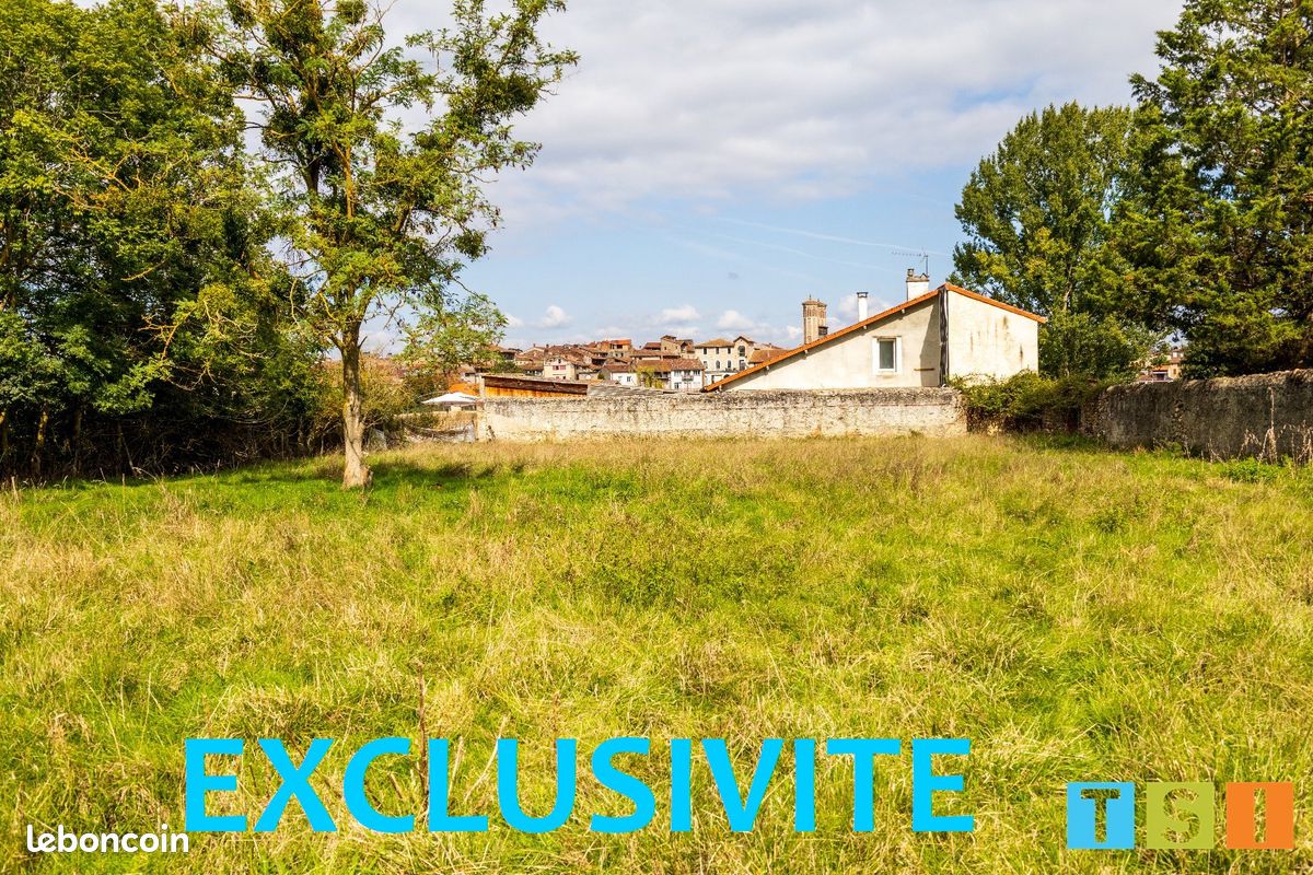 Terrain 1600 m² COULADERE · à Couladère · 85 000 €