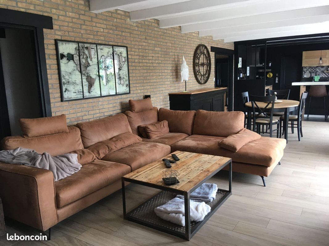 Maison 9 pièces 145 m² · à Audruicq · 145 m² · 296 400 €