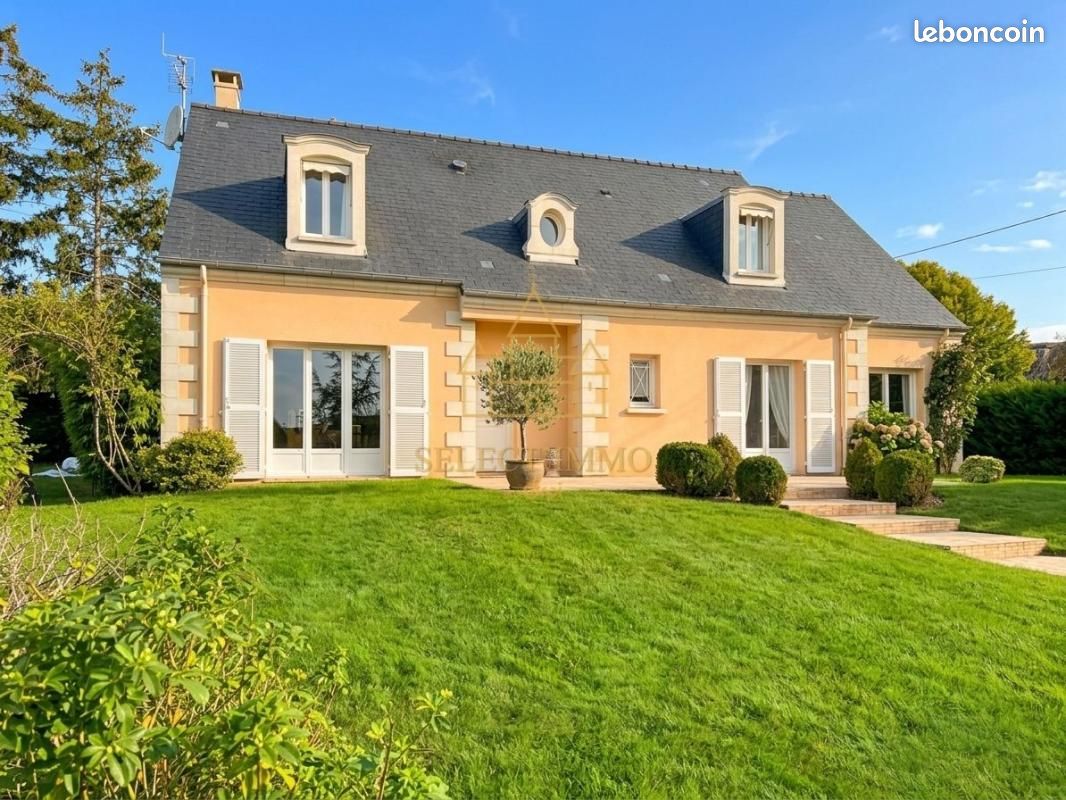 Maison 6 pièces 170 m² · à Blaru · 170 m² · 449 000 €