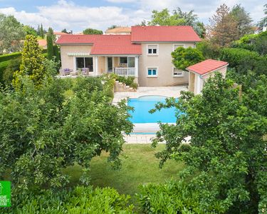 Maison 730 000 € - 180 m²