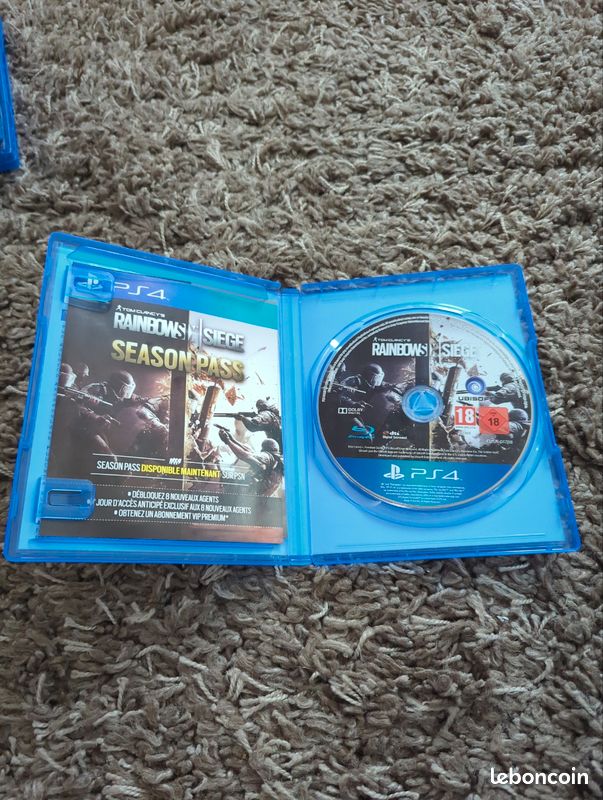 Jeu PS4 Tom Clancy's Rainbow Six Siege - Version FR, Neuf Sous Blister, PEGI 18