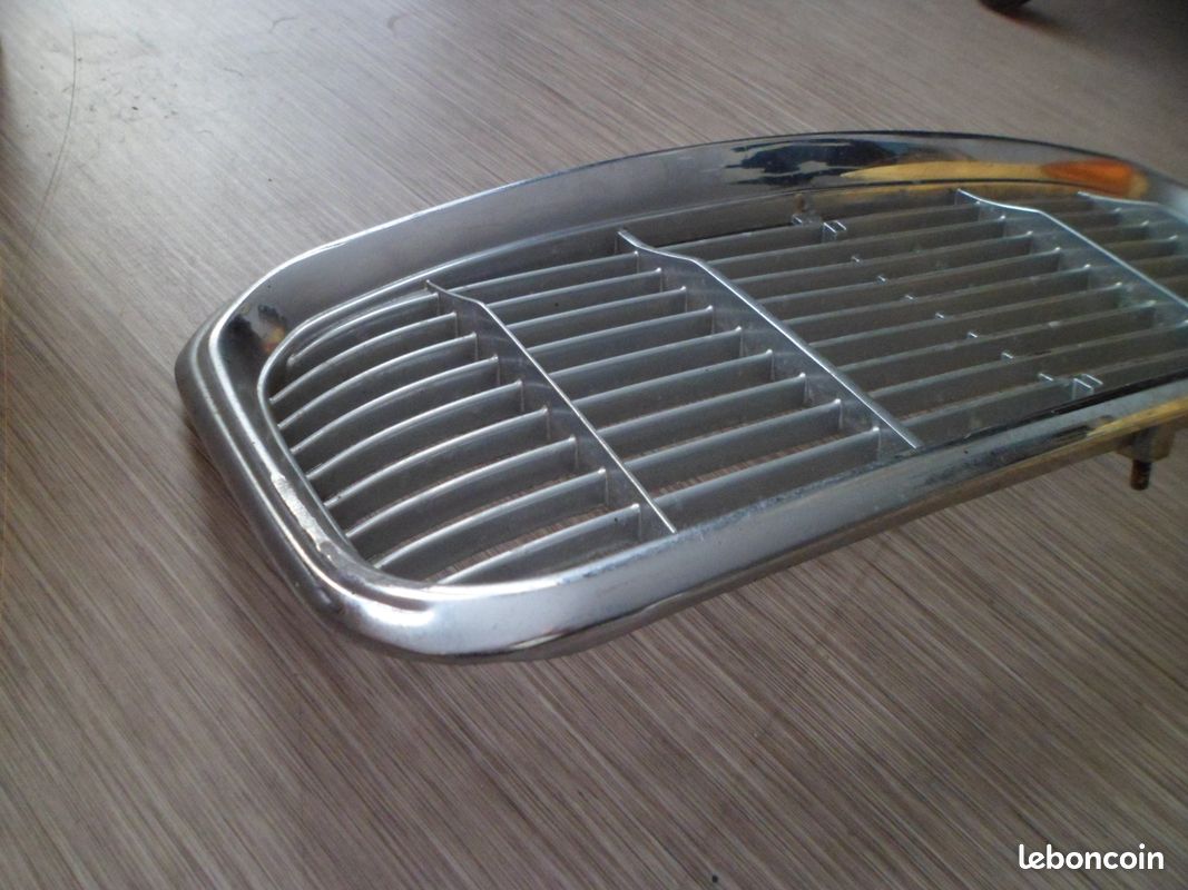 Calandre Jaguar 1974 (image 2)