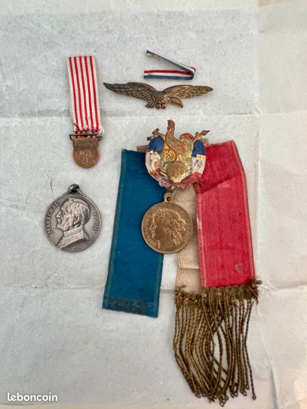 Médaille du mérite allemande 1939 WW2 4 - Médailles, Décorations, Ordres (12613970