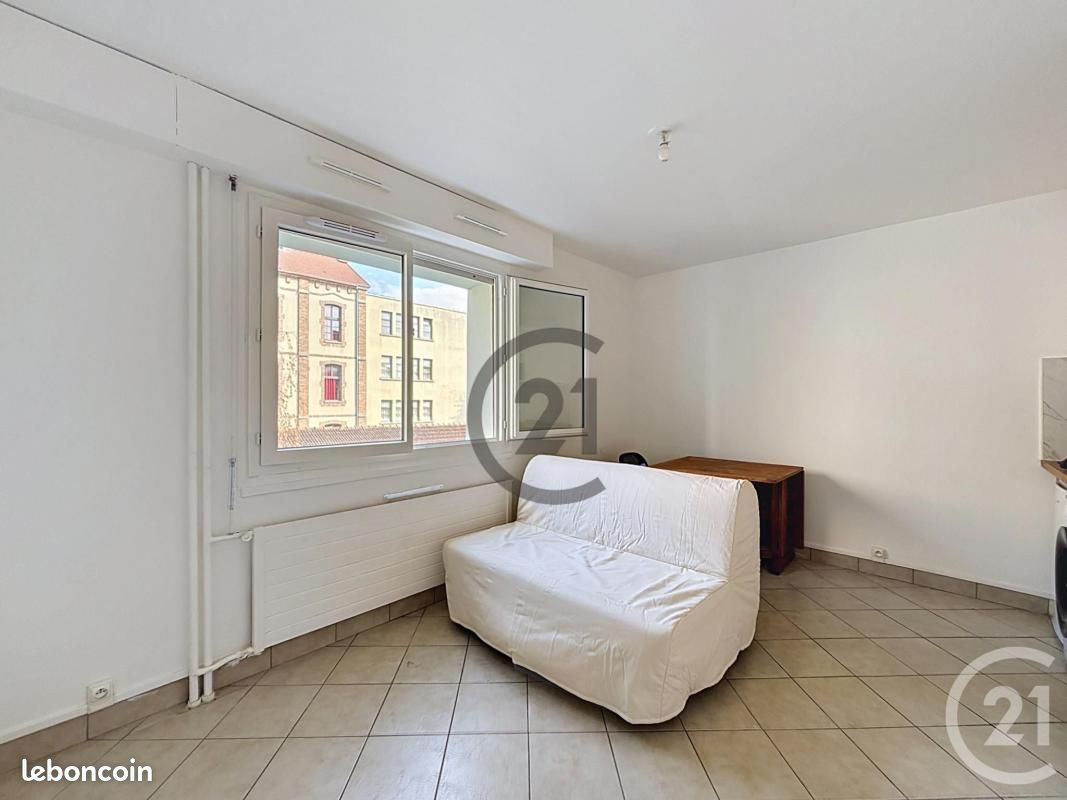 Appartement 1 pièce 17 m² · à Melun · 17 m² · 595 €/mois