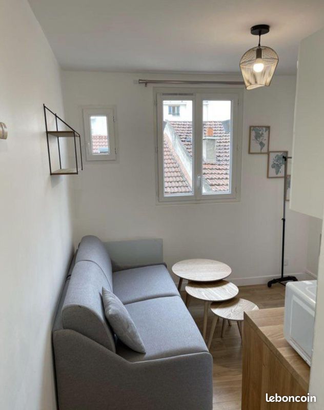 Appartement 1 pièce 12 m² · à Paris · 12 m² · 900 €/mois