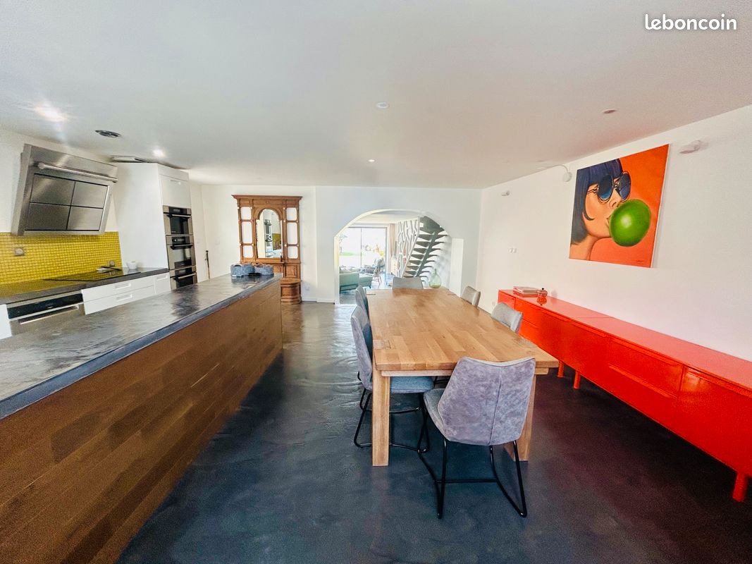 Maison 5 pièces 140 m² · à Villedoux · 140 m² · 460 000 €