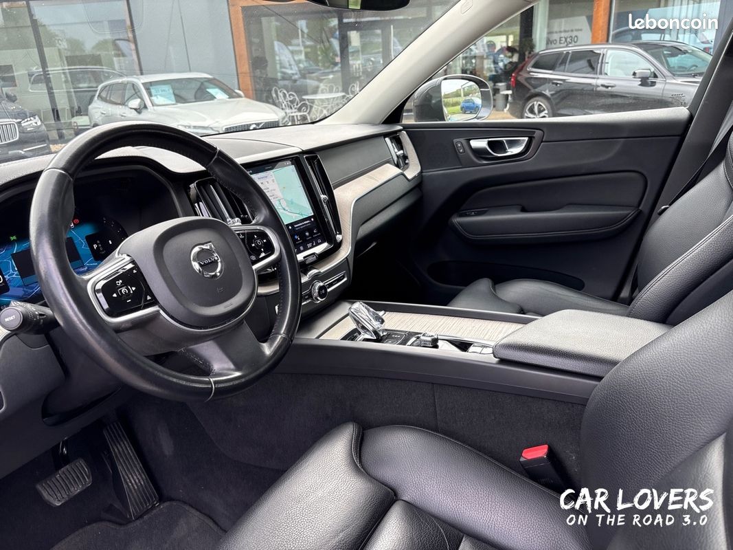 VOLVO XC60 B4 197 ch Geartronic 8 Plus Style Chrome (image 11)
