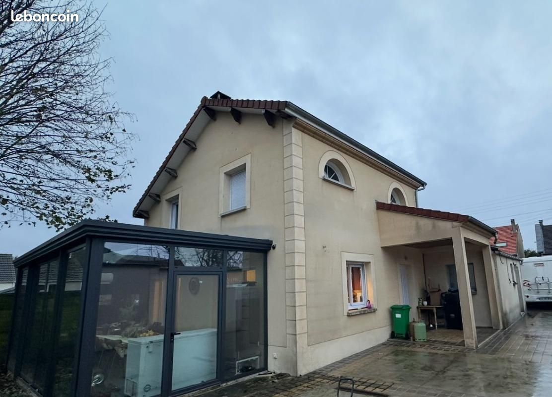 Maison 6 pièces 149 m² · à Beaumont-sur-Oise · 149 m² · 388 656 €