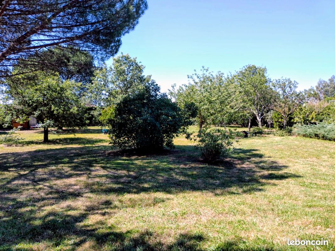 Terrain à vendre · à Vernet · 130 000 €