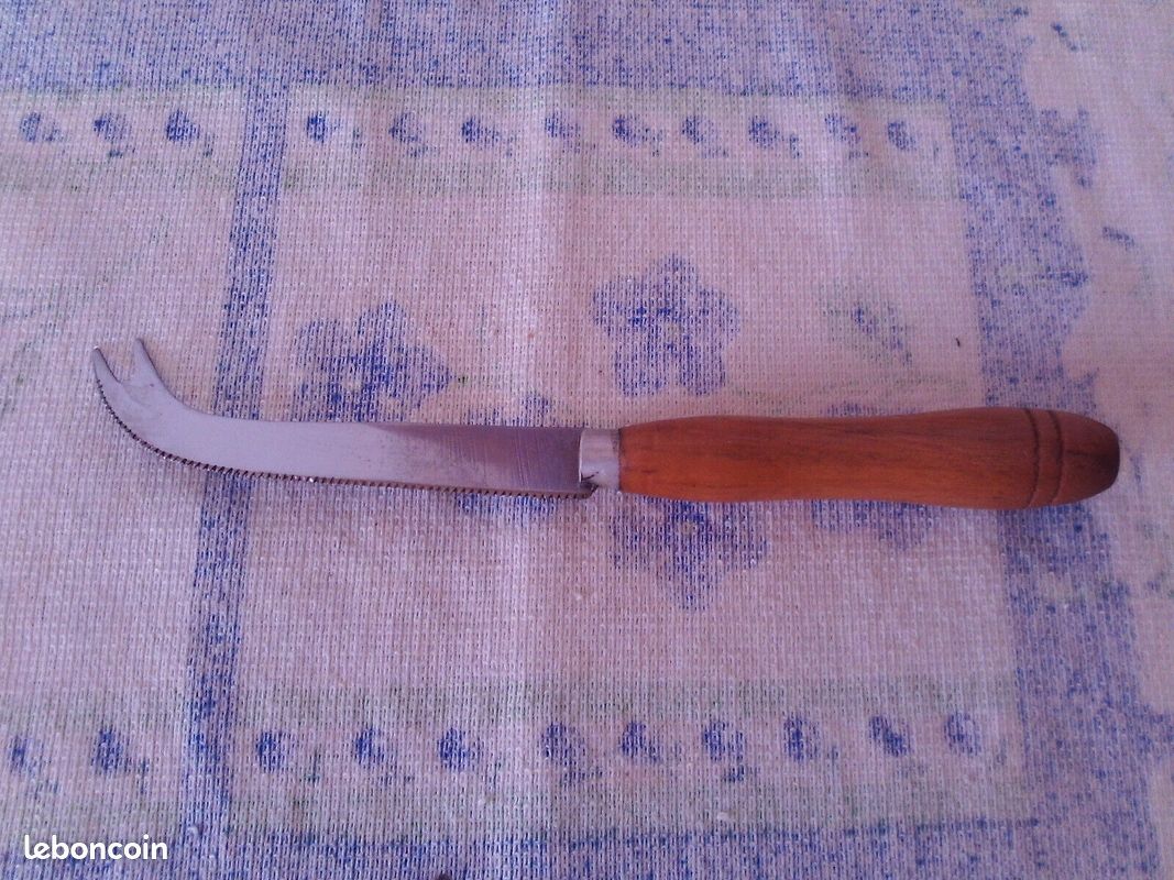 Plateau à fromage avec couteaux personnalisables - Duchamp Board