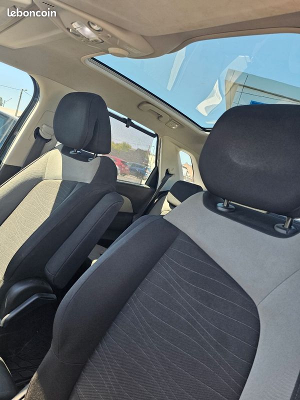 C4 picasso (image 2)