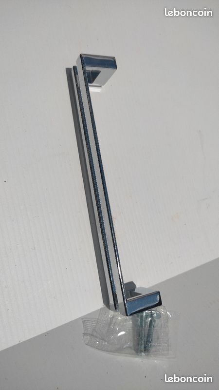 Poignée de meuble acier chromée (image 13)